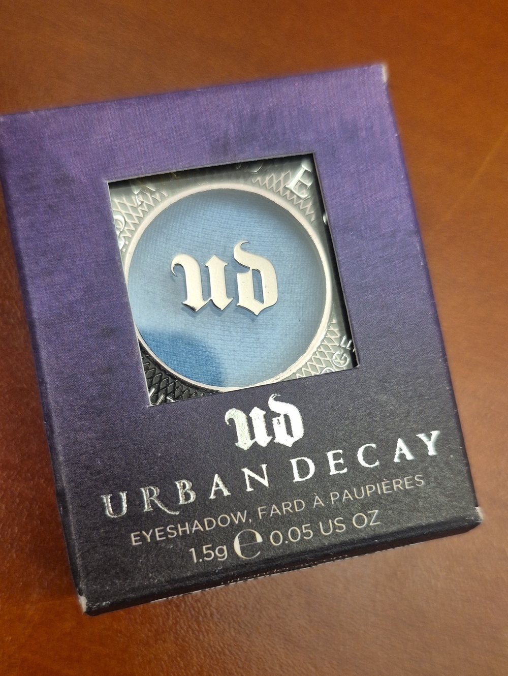 Eyeshadow Packaging